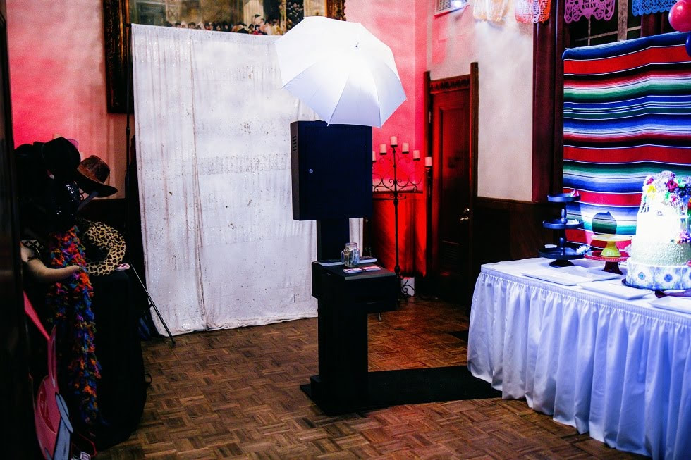 Can you rent a photo booth for a party?Picture
